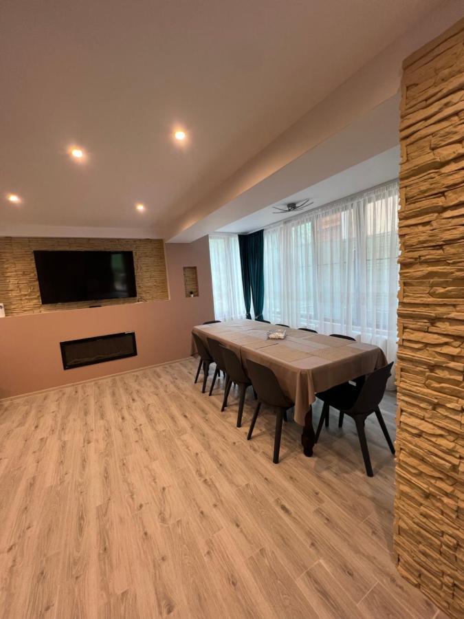 Casa Timeva Азуга Екстер'єр фото